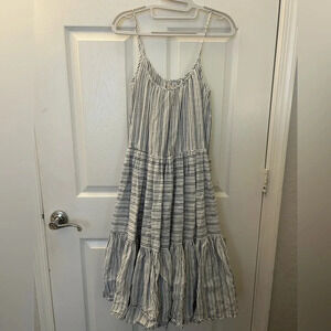 ! 9seed women’s stripped dress M/l